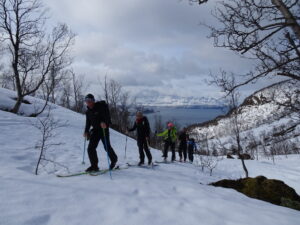 alpes lyngen ski randonnée guide de montagne