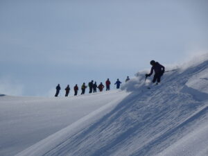 alpes lyngen ski randonnée guide de montagne